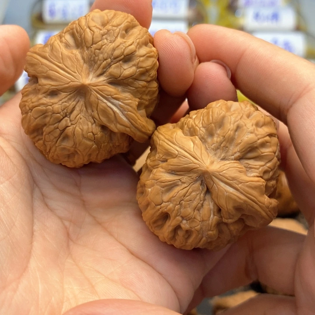 【闪购商品】文玩核桃把件斑****。73号驴打滚