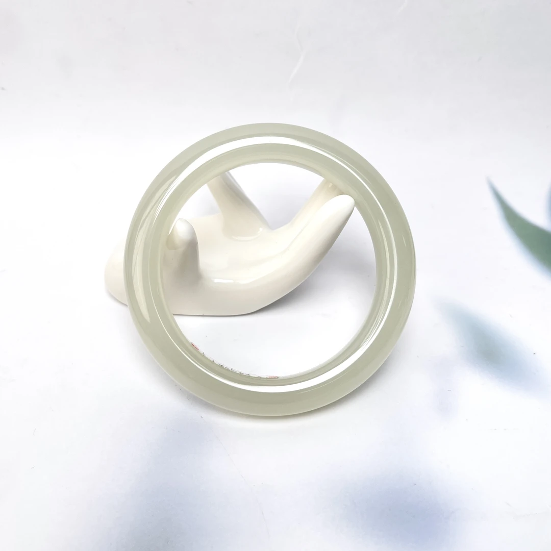 菲菲珠宝好*和田玉手镯