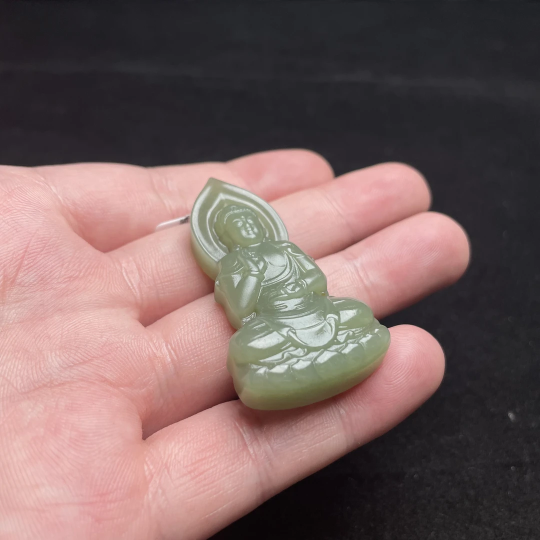 牙牙优选-和田玉吊坠-湖水绿-阿弥陀佛