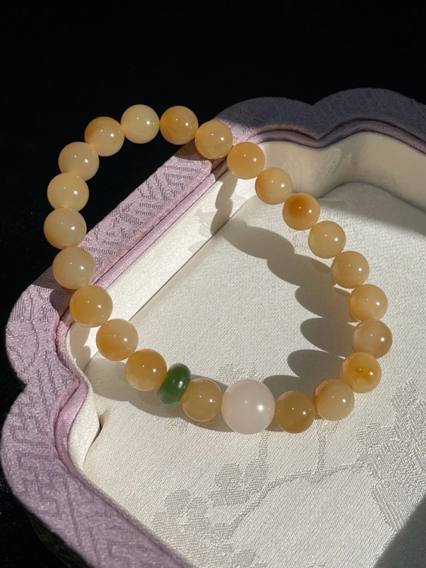 精品新疆和田玉且末糖单圈手串 糖色淡雅 细腻油润干净8MM