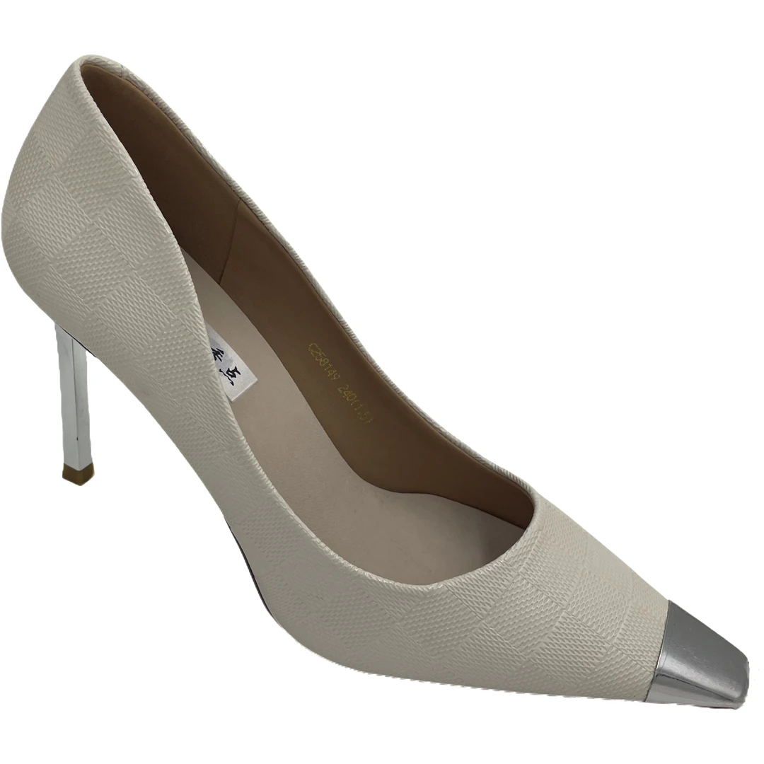 香典皮鞋真皮尖头拼接金属浅口细跟高跟单鞋春秋新款气质