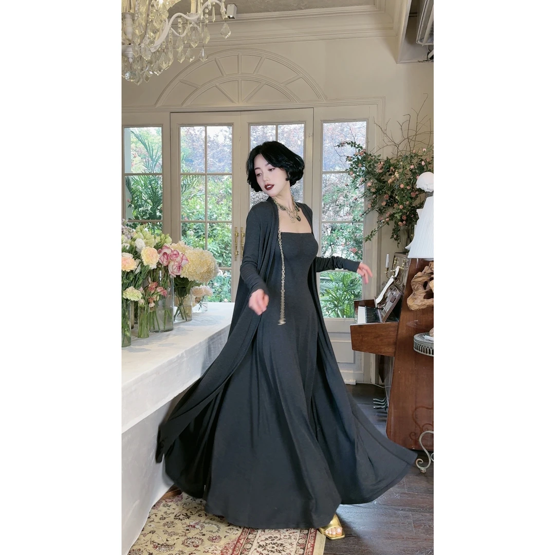 LYXJ【爱尔兰漫步】夏季针织显瘦深灰吊带裙套装10999