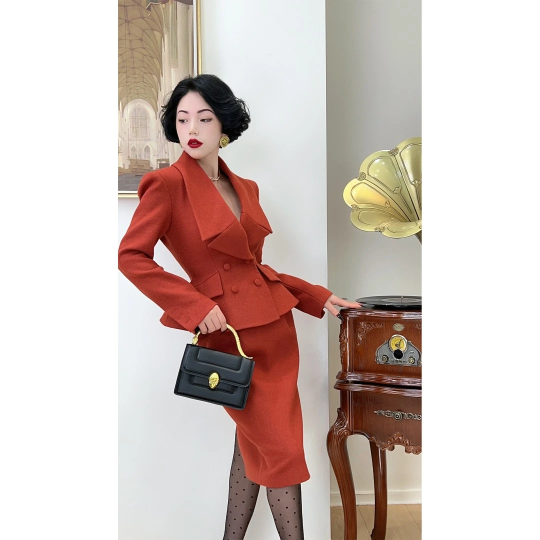 LYXJ复古摩登砖红穆勒套装200391