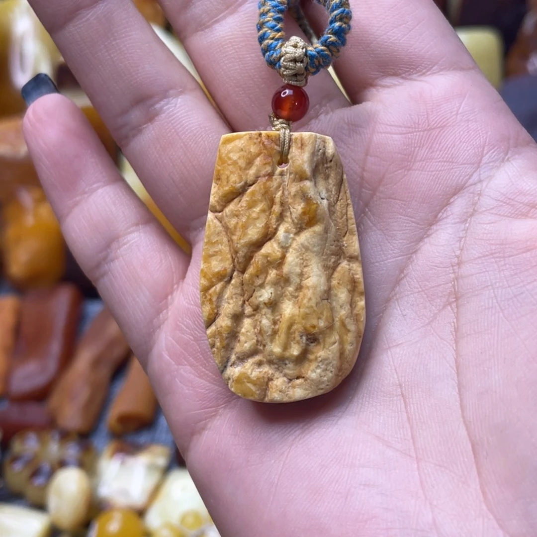 蜜蜡颈饰未镶嵌蜜蜡吊坠