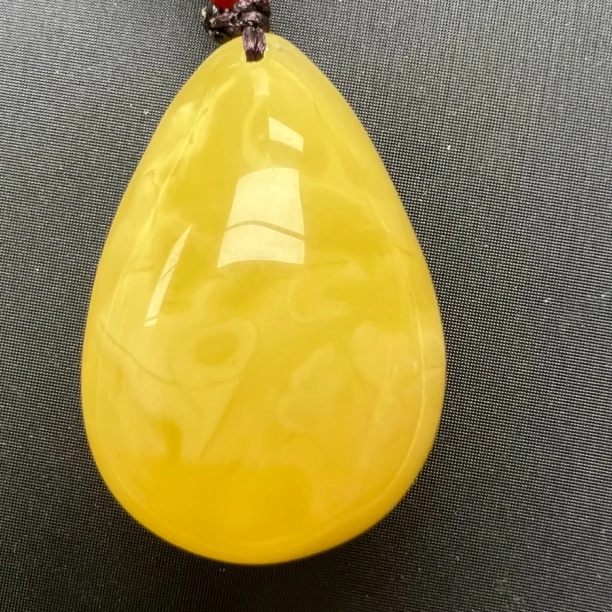 花蜡水滴吊坠琥珀蜜蜡吊坠饱满水滴吊坠蛋面蜜蜡吊坠