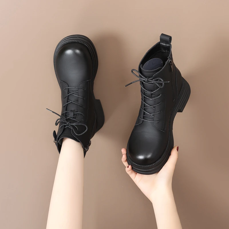 系带马丁靴女2023年秋冬新款平底圆头百搭短靴防滑软底加绒棉靴子