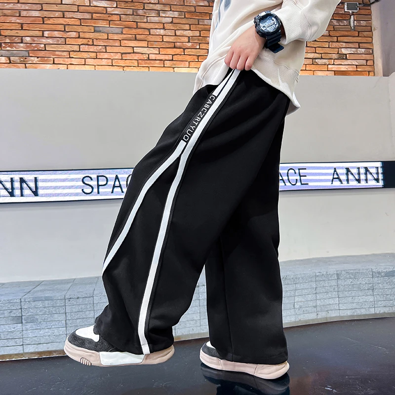 男童秋装直筒宽松阔腿运动卫裤2023新款中大儿童春秋帅K233KZ3585