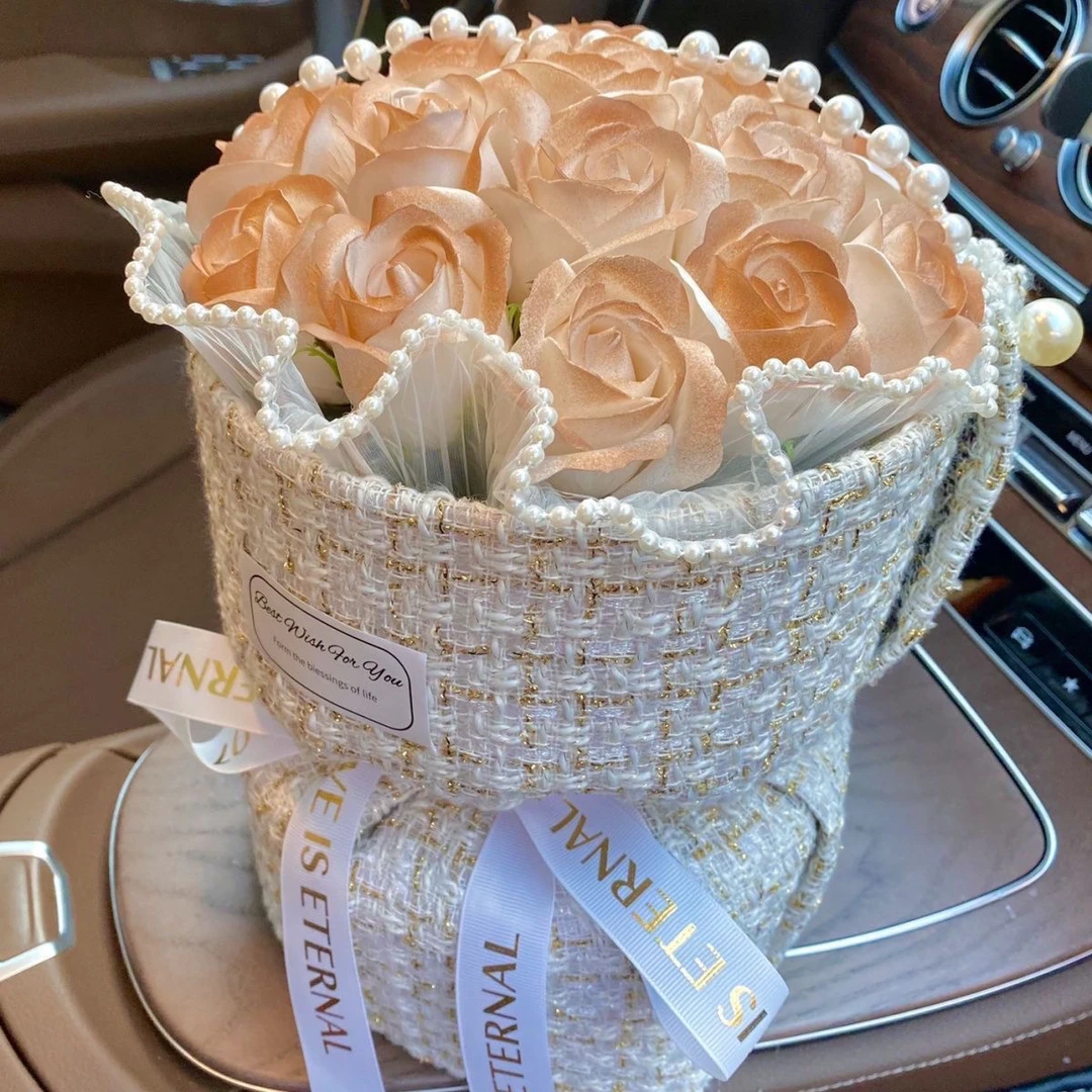 七夕节情人节礼物小香风花束送女友520花束教师节送老师仿真花