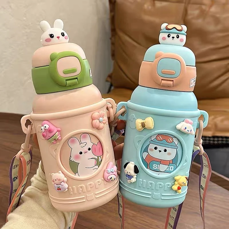 新款儿童保温杯316不锈钢小学生幼儿园上学便携式背带吸管杯可爱z