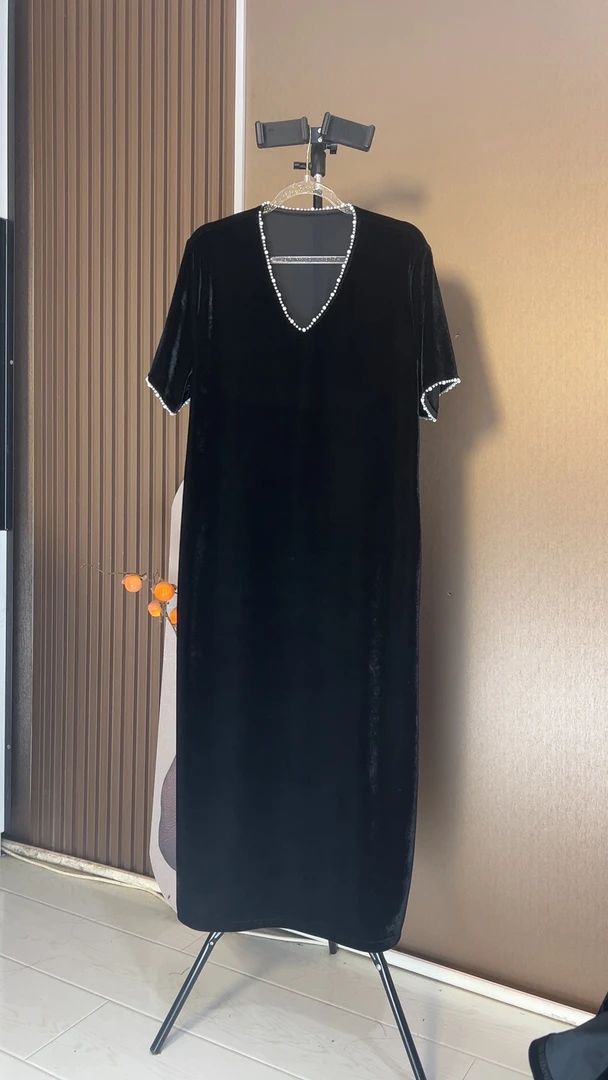 【家和】夏秋时尚百搭休闲显瘦串珠丝绒连衣裙【909】