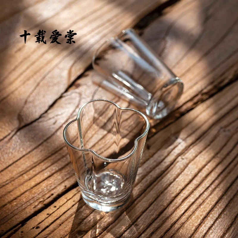 十载爱棠品茗杯高硼硅玻璃花瓣小茶杯耐热透明闻香杯家用绿茶杯