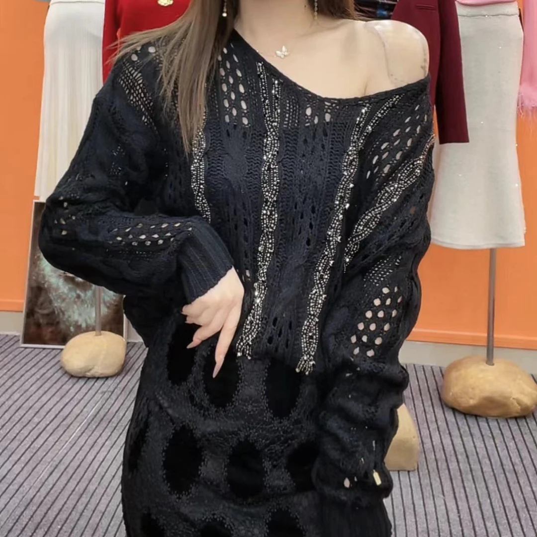 《博雪服饰》镂空长袖辣妹宽松外搭短款显瘦小上衣女洋气度假薄款
