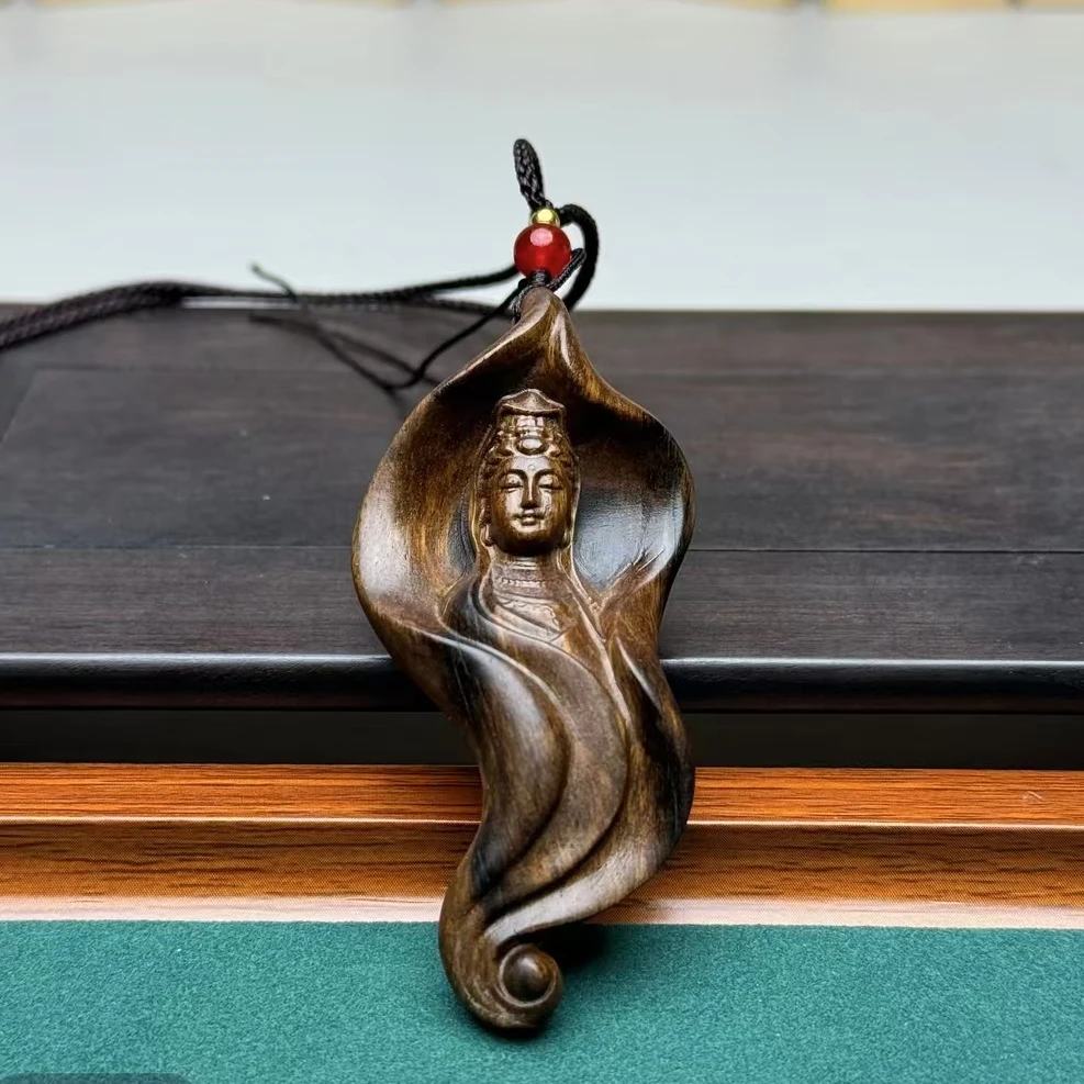 一叶一菩提自在观音脖挂件吊坠巴布亚贡木天然原木精工雕刻文玩