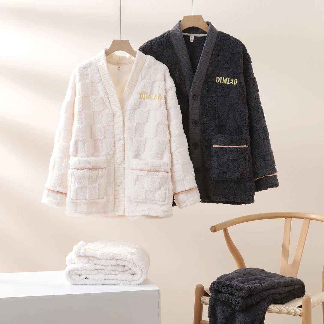 2025新款秋冬款情侣睡衣珊瑚绒加厚加绒保暖法兰绒家居服套装