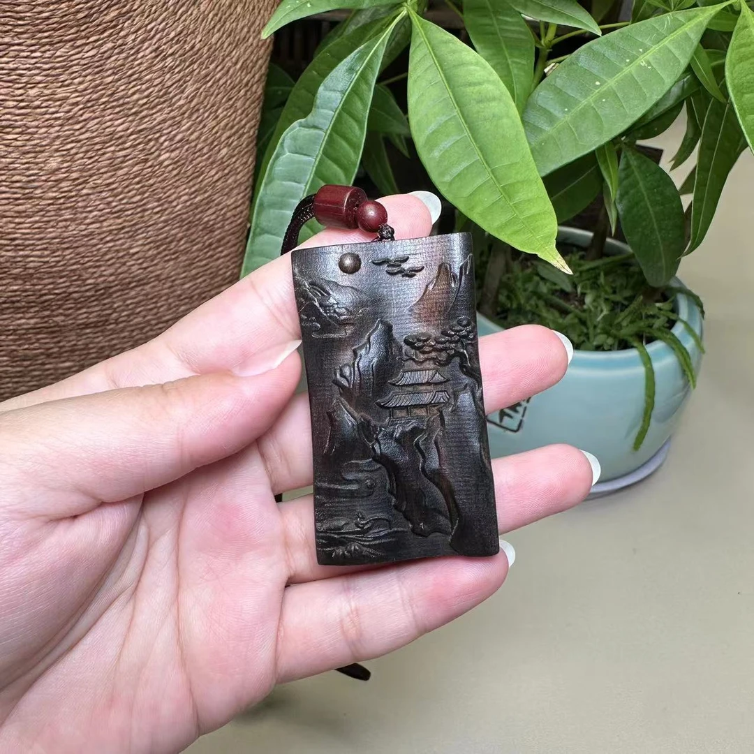 （随形山水牌）3.5/6mm巴布亚贡木天然复古原木雕刻文玩脖挂件