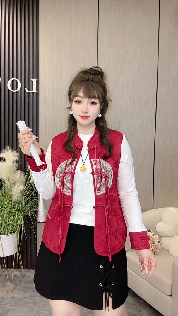 晓慧家1207新款中式国风马甲刺绣流苏盘扣缎面大码上衣加绒两件套