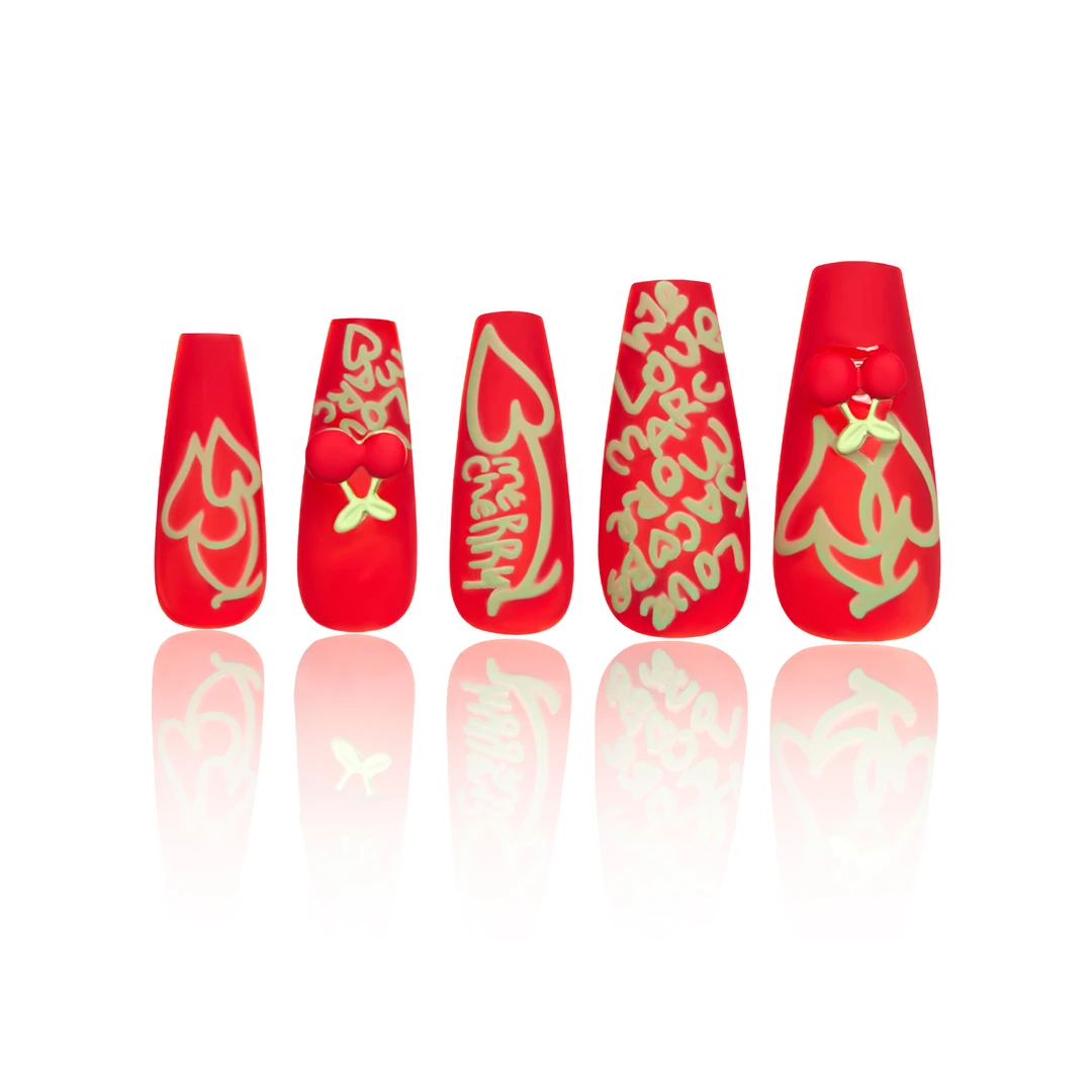 幻调快乐樱桃 | 穿戴甲高级时尚红色显白夜光甲760