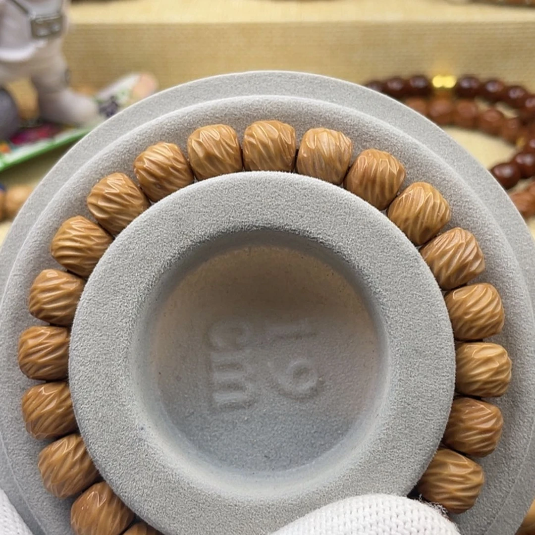 【闪购商品】猴头核桃吊坠比****片