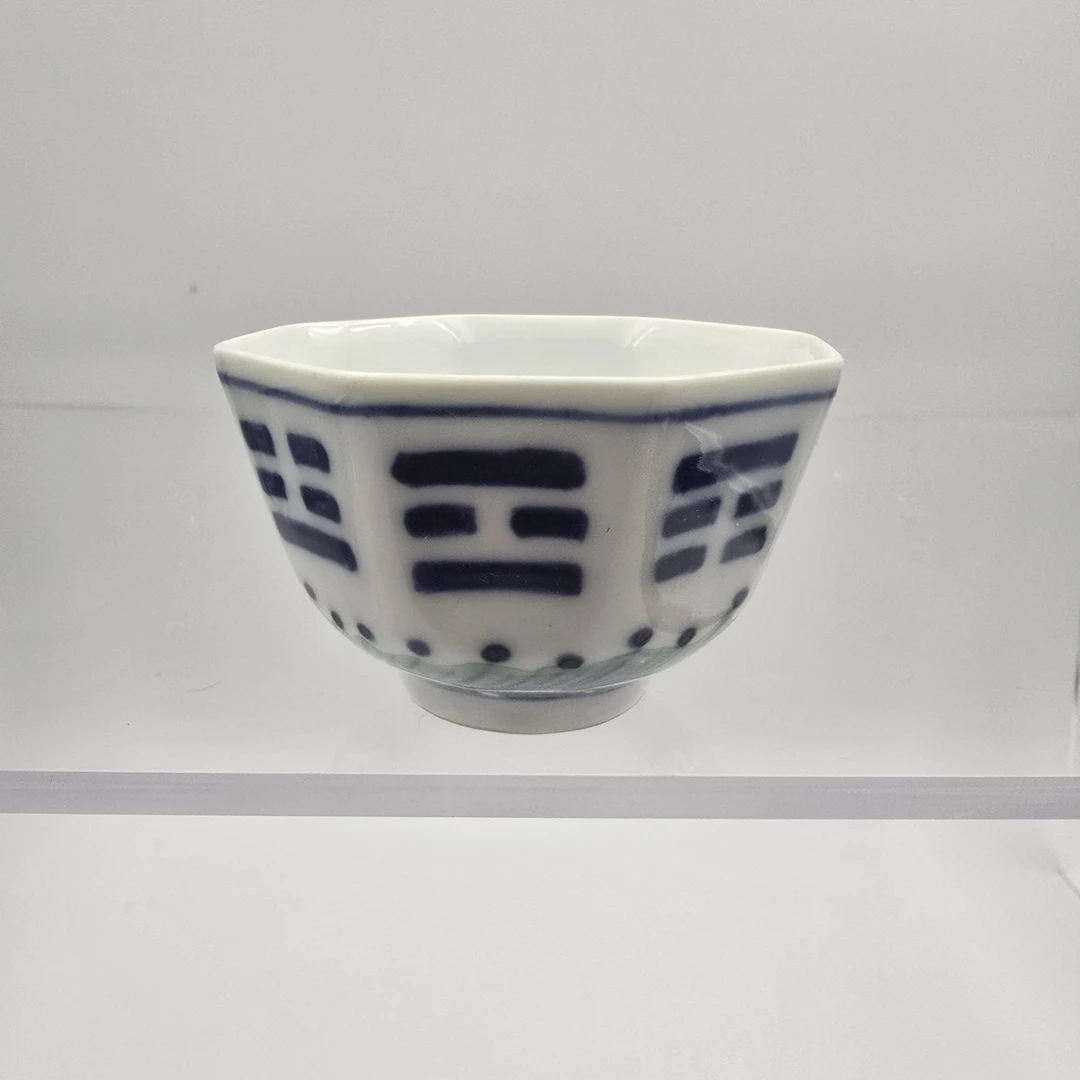 文物商店精品瓷器