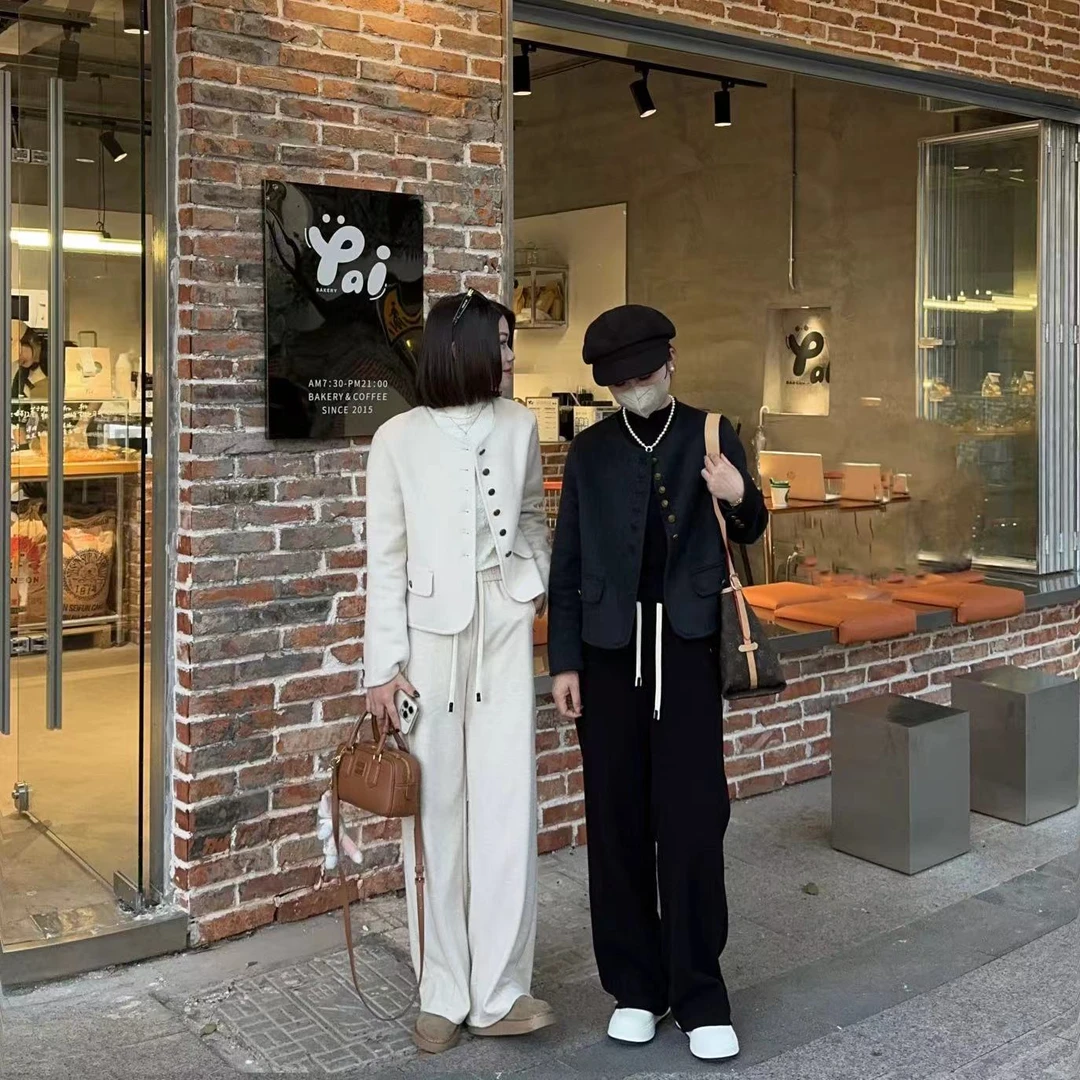 玳妮【短款绒呢】秋冬季 圆领重工古铜扣绒感短外套 时尚百搭双面呢