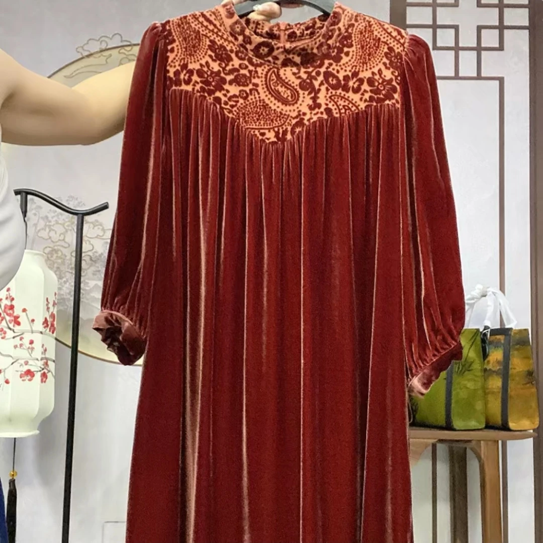 高级感轻奢桑蚕丝植绒提花拼接连衣裙女秋季新款气质中长款直筒裙