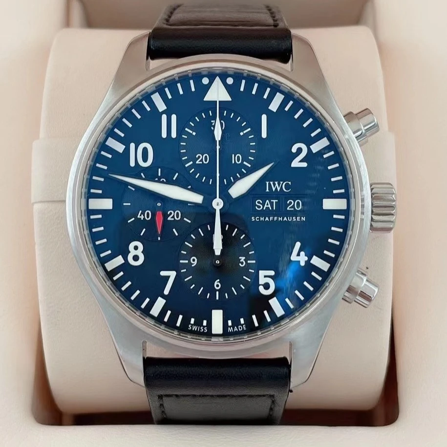 95新  IWC/万国 飞行员自动机械表表径43mm