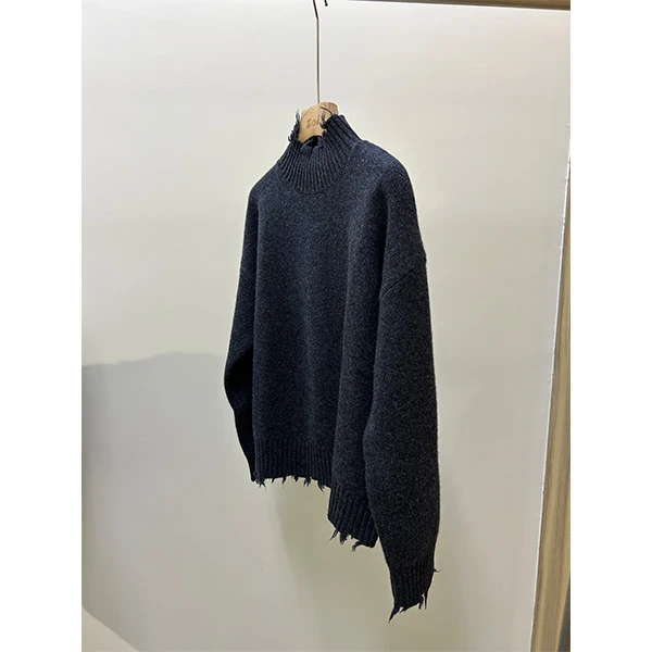 戎柠【RONGNING】小众设计半高领碎边毛衣女软糯时尚百搭针织羊毛衫