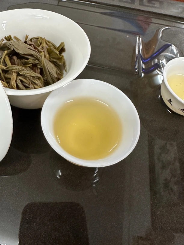 中熟姜母香  凤凰单丛 辛辣感 ，姜花味