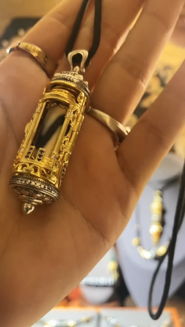 【闪购商品】玛瑙/玉髓颈饰银S925镶嵌P10242牙牙锁骨链