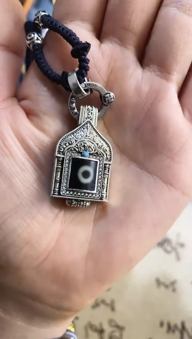 【闪购商品】玛瑙/玉髓颈饰银S925镶嵌P10403一眼锁骨链