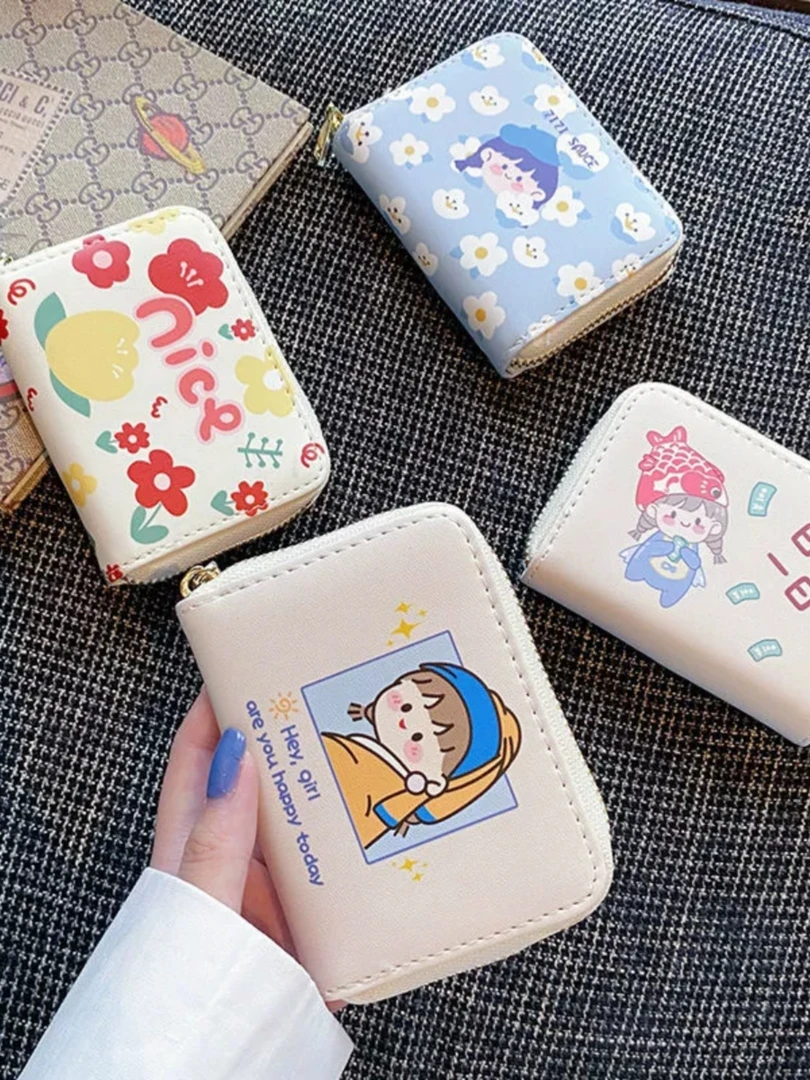 可爱卡包女小巧多卡位大容量精致2024新款卡通卡套零钱驾驶证一体