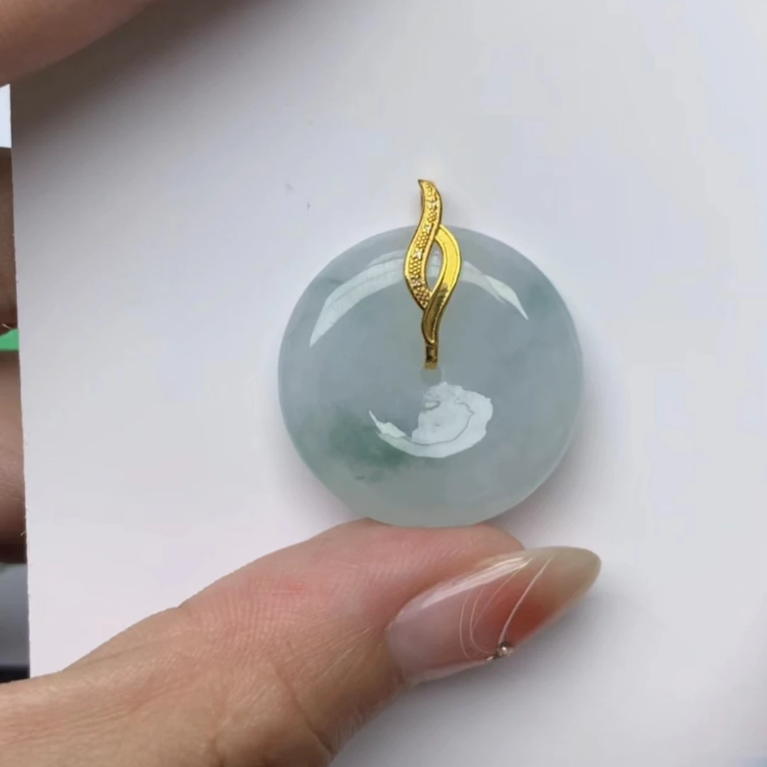 翡翠挂件，一物一证，直播专享，扣子