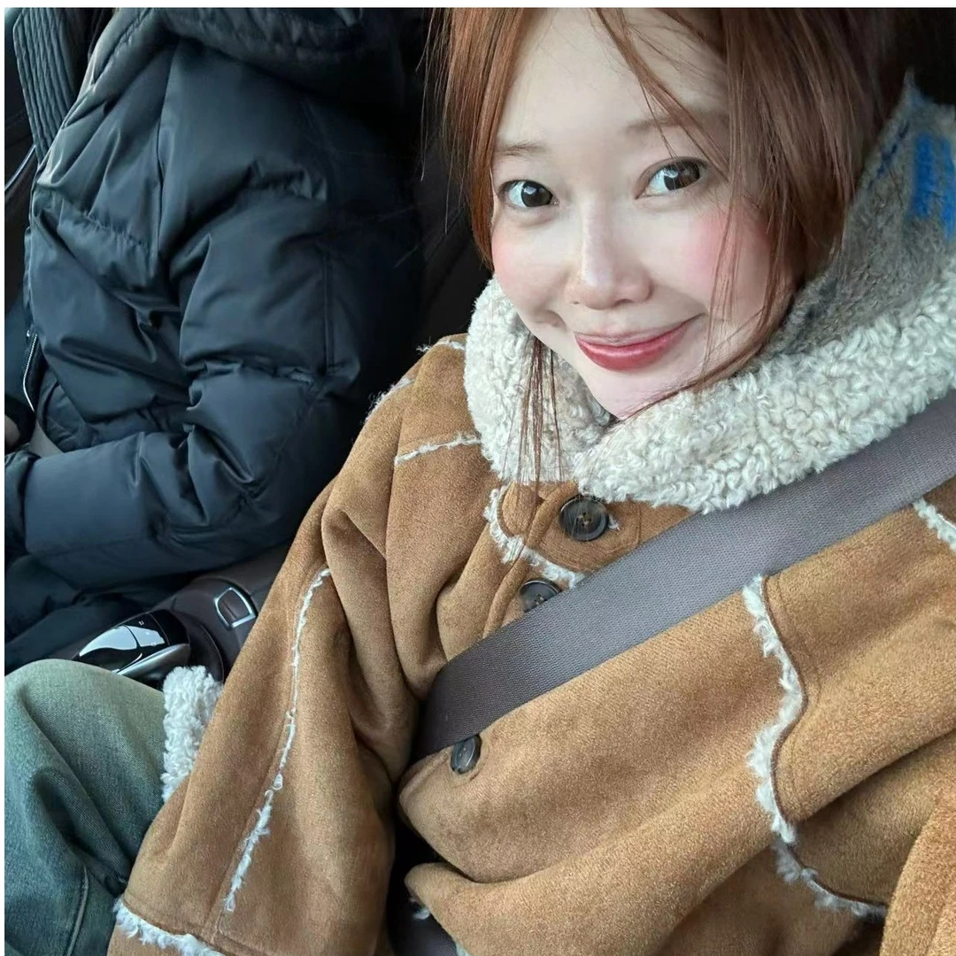 【BORAKOO】咖色皮毛一体连帽大衣