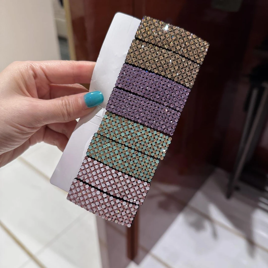 【BORAKOO】【吉莉】东大门代购正品 很高级的满钻压夹发夹(一对两个)