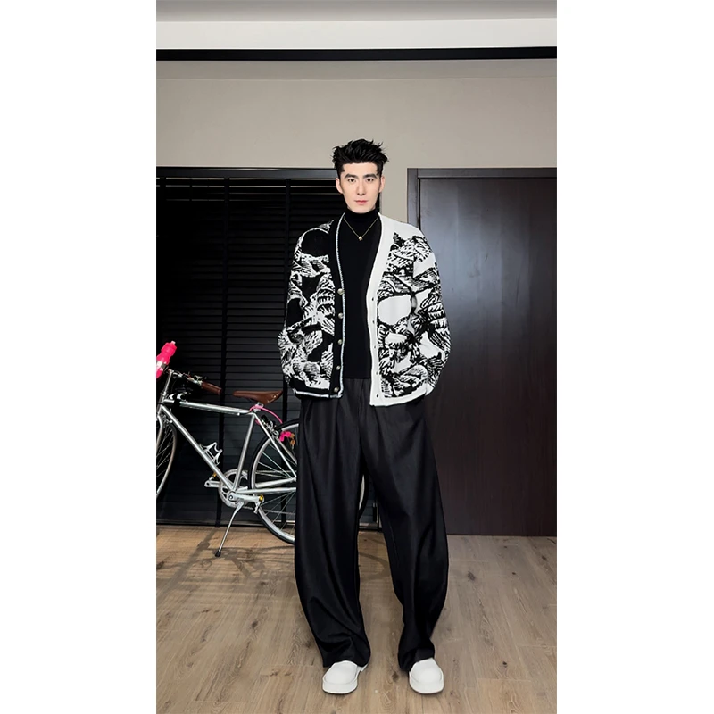 2024秋冬新品小众设计款慵懒风针织衫外套男软糯撞色V领男士内搭