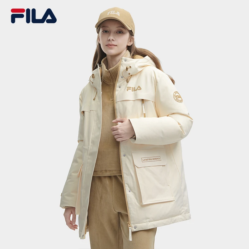 Fila/斐乐女款冬季时尚休闲保暖连帽宽松中长款羽绒服 F11W349904