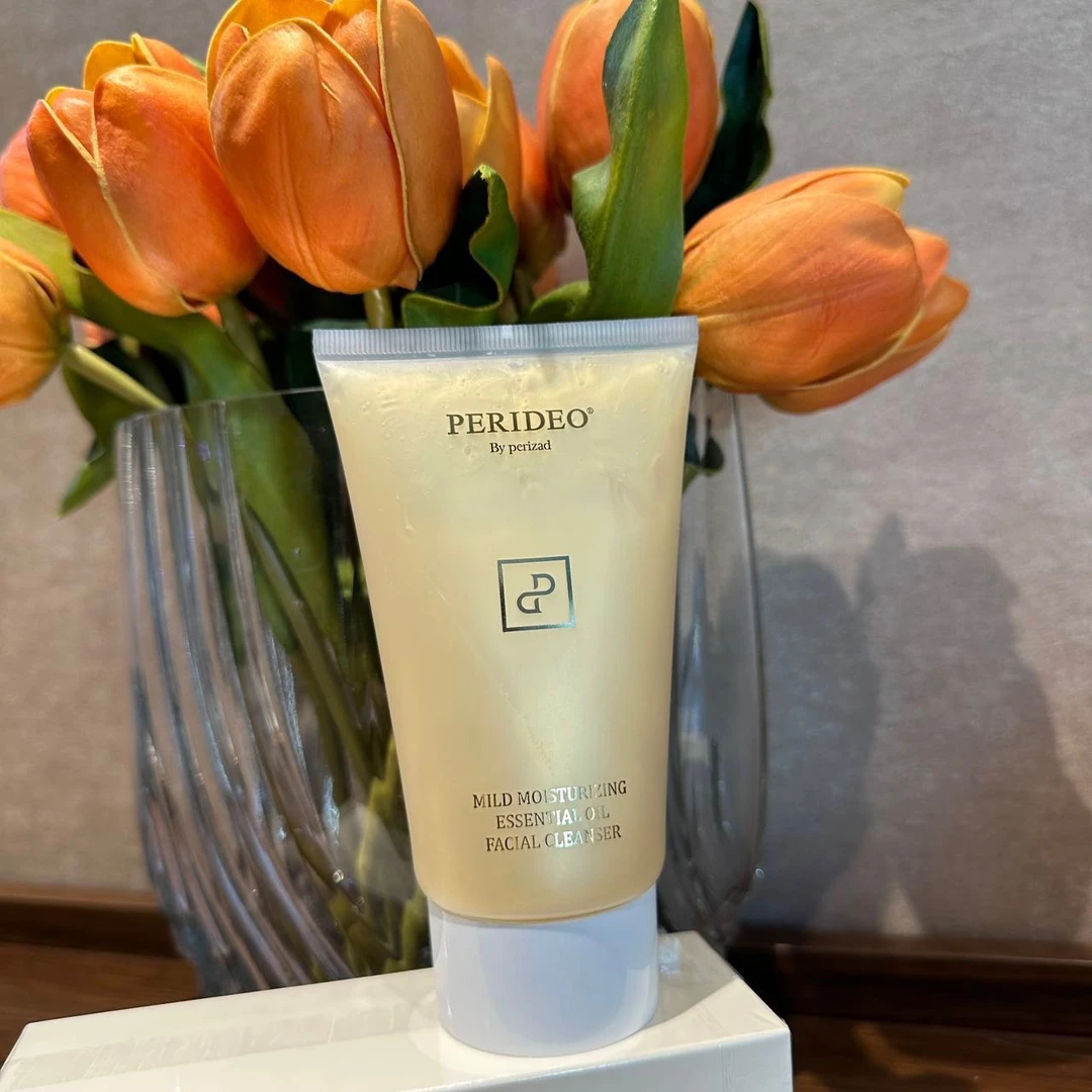 PERIDEO温和保湿精油洁面乳