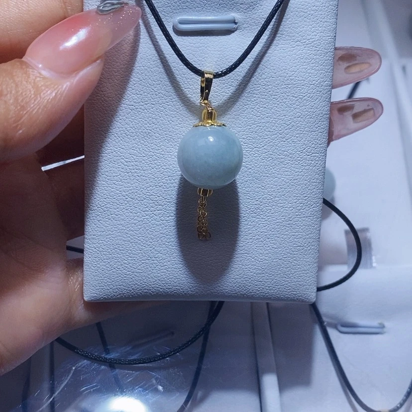 【闪购商品】翡翠颈饰未镶嵌