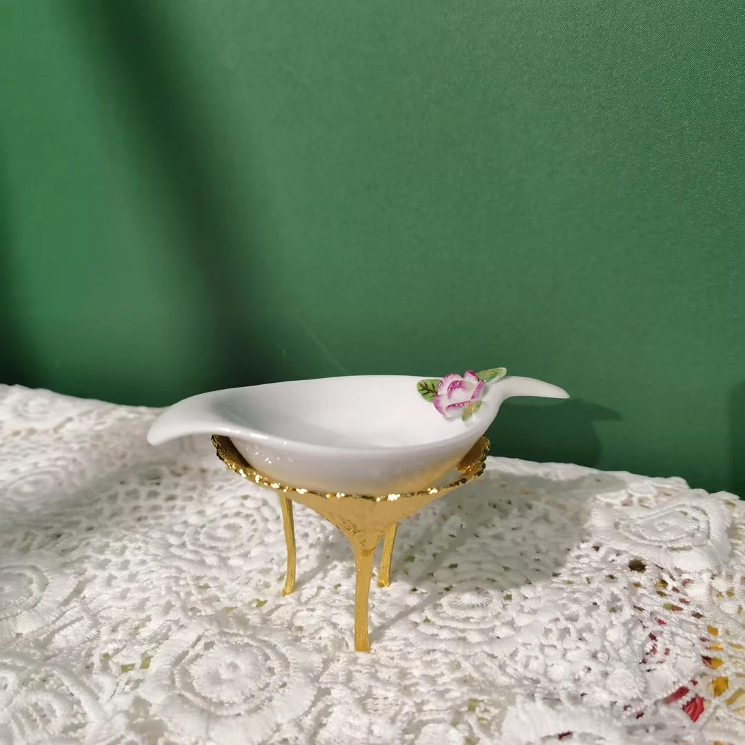 【慢瓷儿】D2J 12.5*7*2cm  茶叶漏斗 （梅紫） 高温瓷