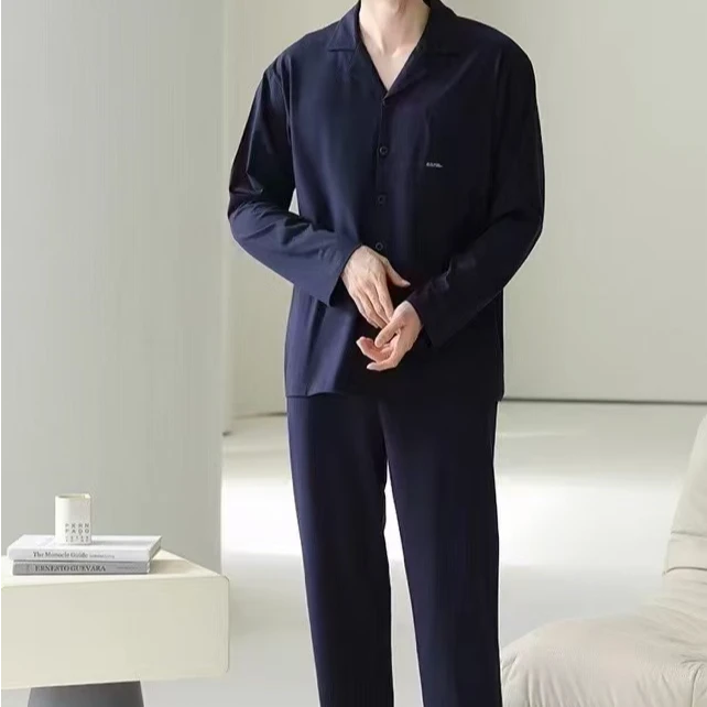 100-高档系列玻尿酸春秋季男士可家居可外出套装（款号 9024）