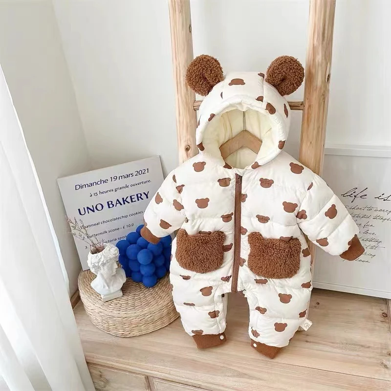 2200267婴儿加绒可爱外出洋气小熊男女宝宝保暖连体衣哈衣