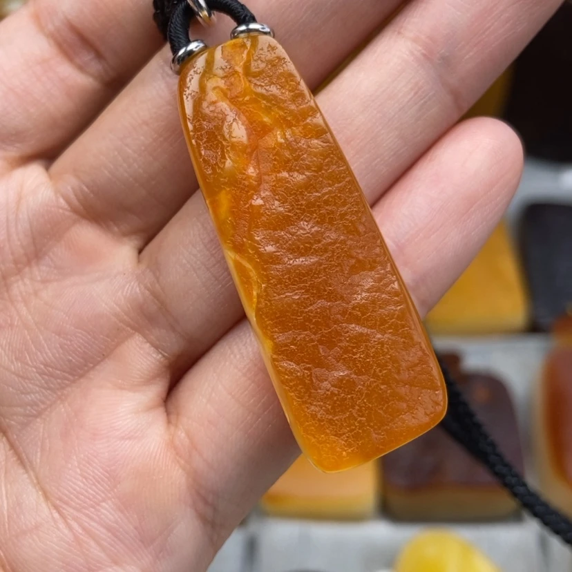 【闪购商品】琥珀珠宝奇石未镶嵌