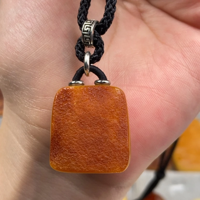 【闪购商品】琥珀珠宝奇石未镶嵌
