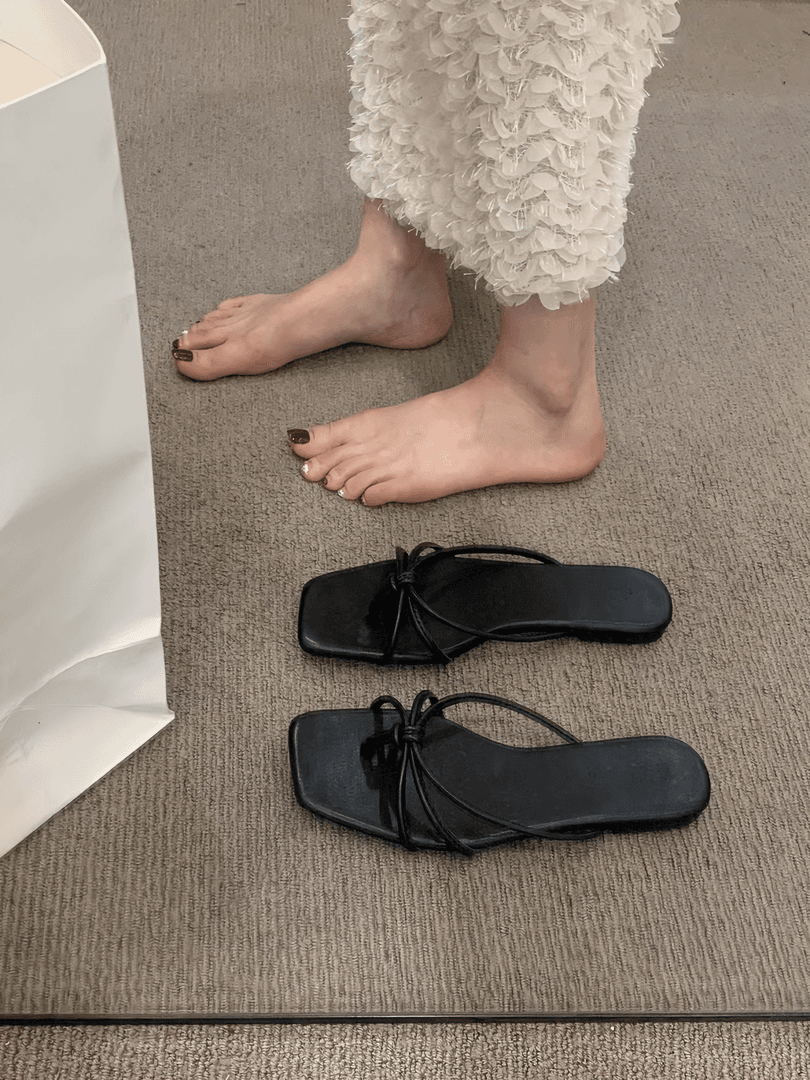 【哟米专属】复古百搭细带女夏外穿2024平底简约夹趾防滑韩版人字拖