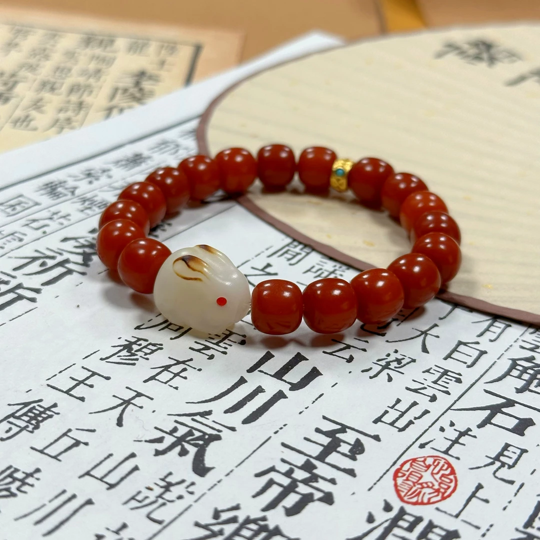【止于山川】一抹红单圈菩提手串原生态学生绕指柔小兔雕刻珠情侣