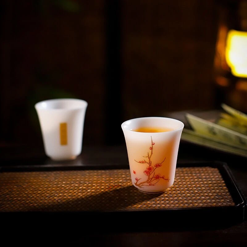 德化高端冰种玉瓷郭志保梅兰竹菊闻香杯品茗杯主人杯白瓷功夫茶具