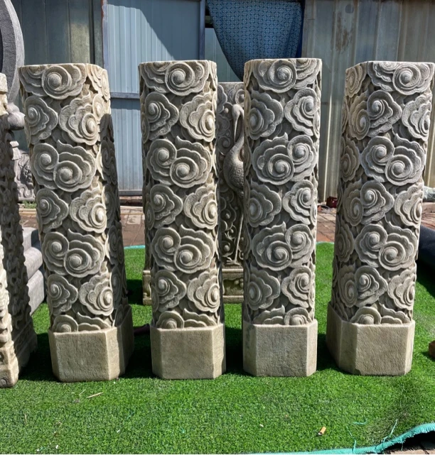 祥云柱，汉白玉，高1米直径25