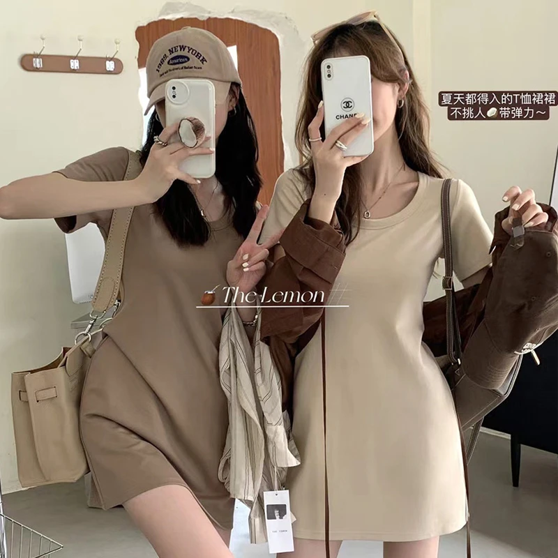 法式连衣裙2025新款女夏季打底裙子显瘦短裙修身休闲小个子t恤裙