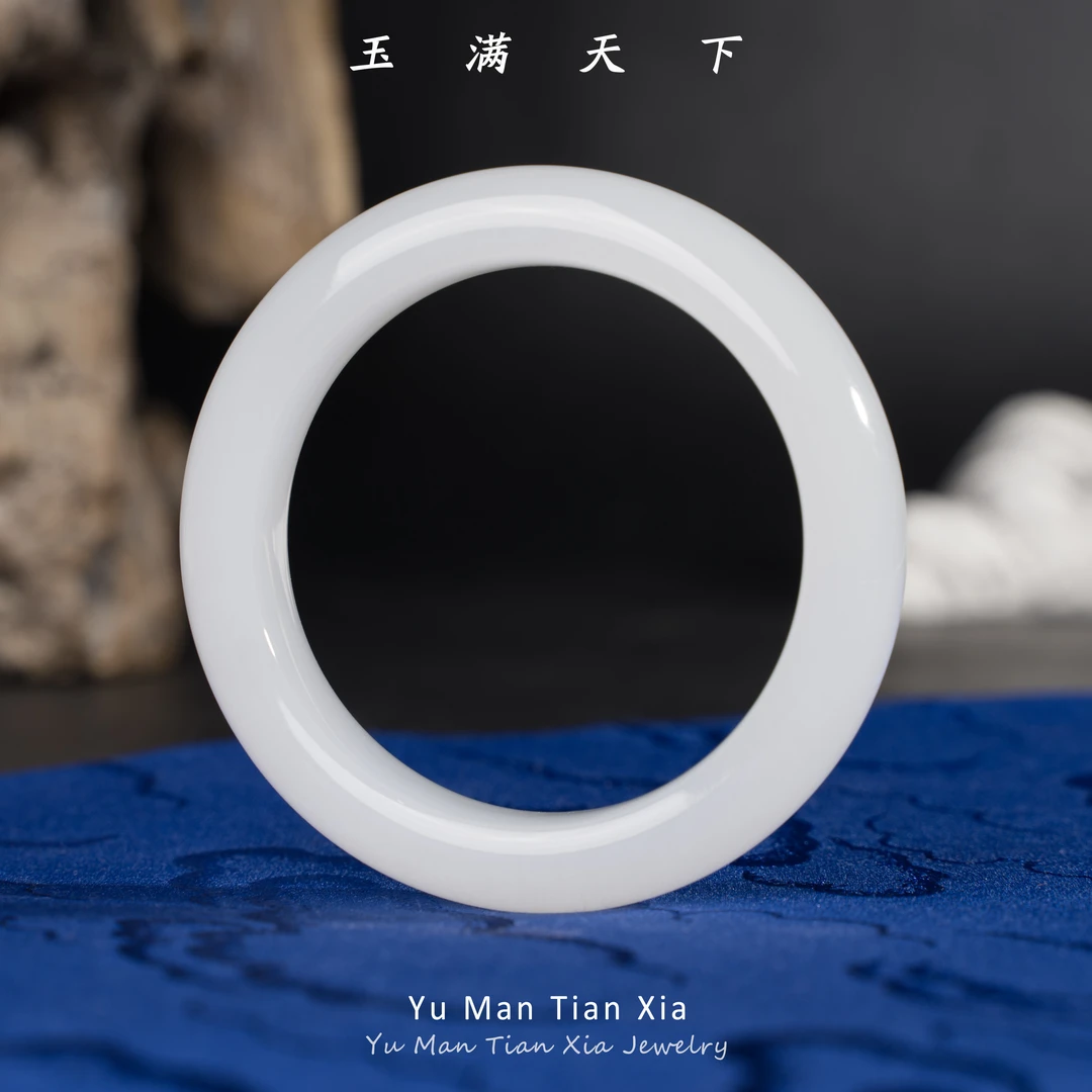 玉满天下【傲云】冰感 和田玉白玉 高冰手镯
