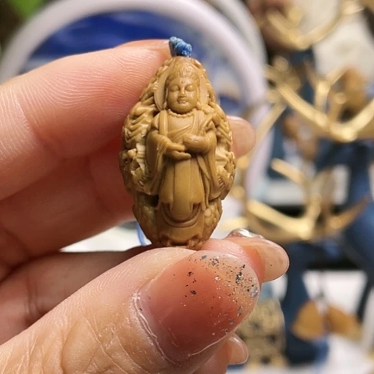 橄榄核核雕橄榄核